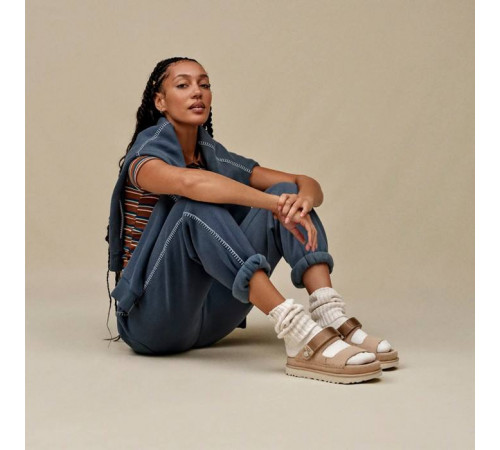 UGG Goldenstar Glide Sand