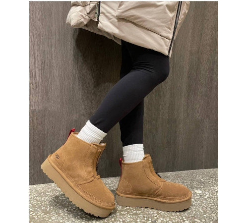 UGG Neumel Platform ZIP Boot Chestnut