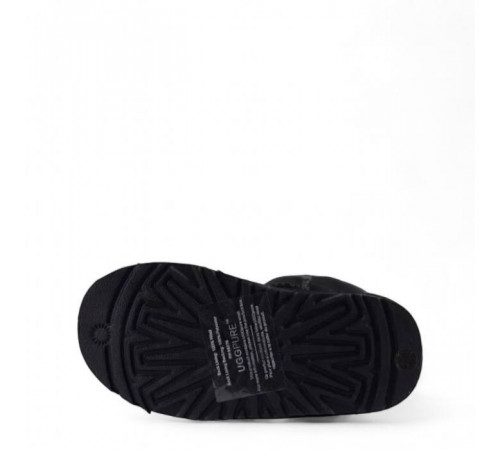 UGG Kids Classic Short Black 