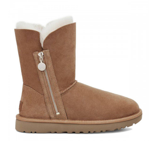 UGG Bailey Zip Short Chestnut