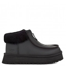 UGG Funkette Platform Boots Leather Black
