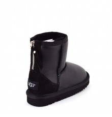 UGG Kids Classic Zip Short Metallic Black 