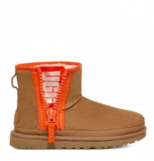 UGG Classic Mini Zipper Tape Logo Chestnut