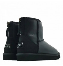 UGG Classic Mini Zip Metallic Black