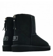 UGG Classic Mini Zip II Black